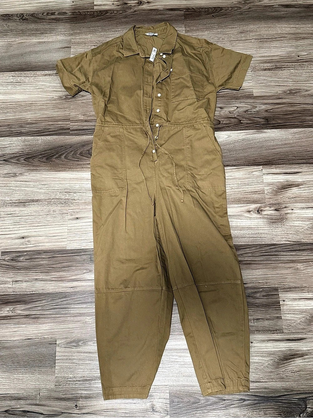 Madewell Tie-Waist Short-Sleeve Jumpsuit in (Re)generative Chino